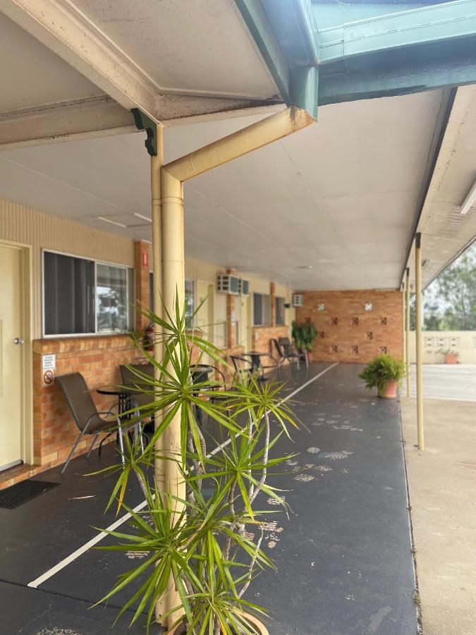 Avocado Motor Inn Childers Exterior photo